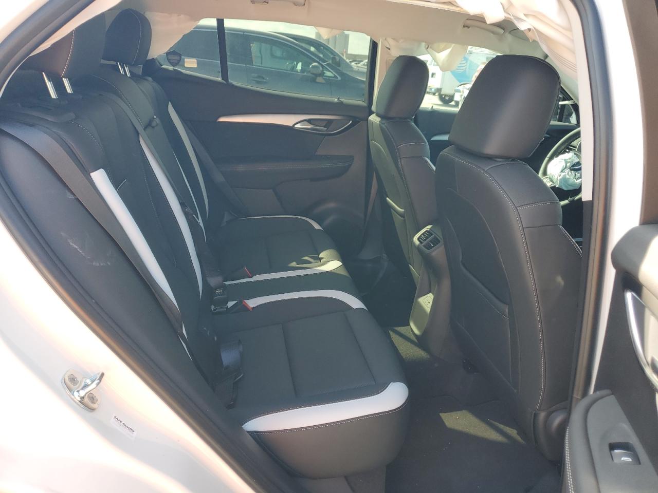 BUICK ENVISION ESSENCE