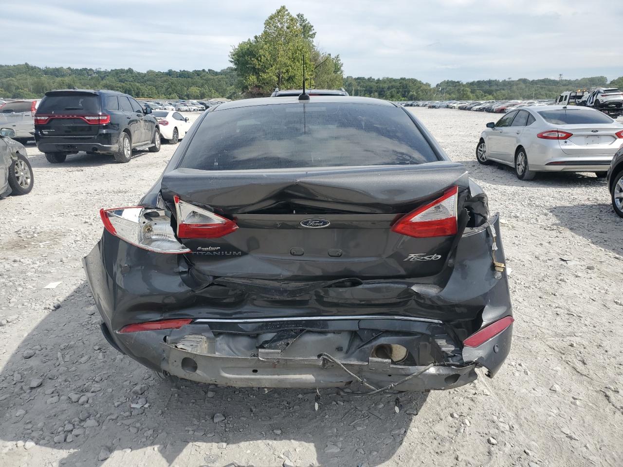 FORD FIESTA TITANIUM