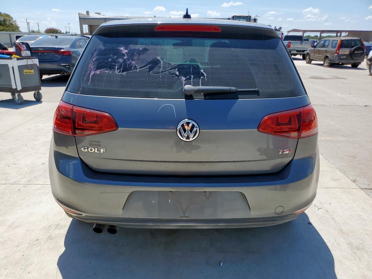 VOLKSWAGEN GOLF