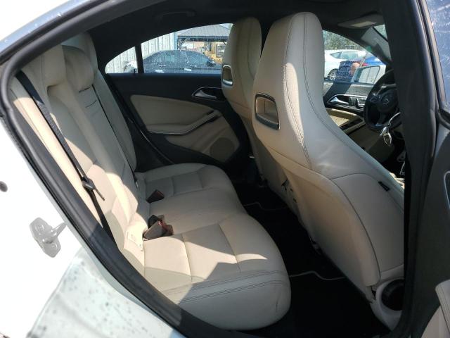 2017 MERCEDES-BENZ CLA 250 4M WDDSJ4GB6HN485382