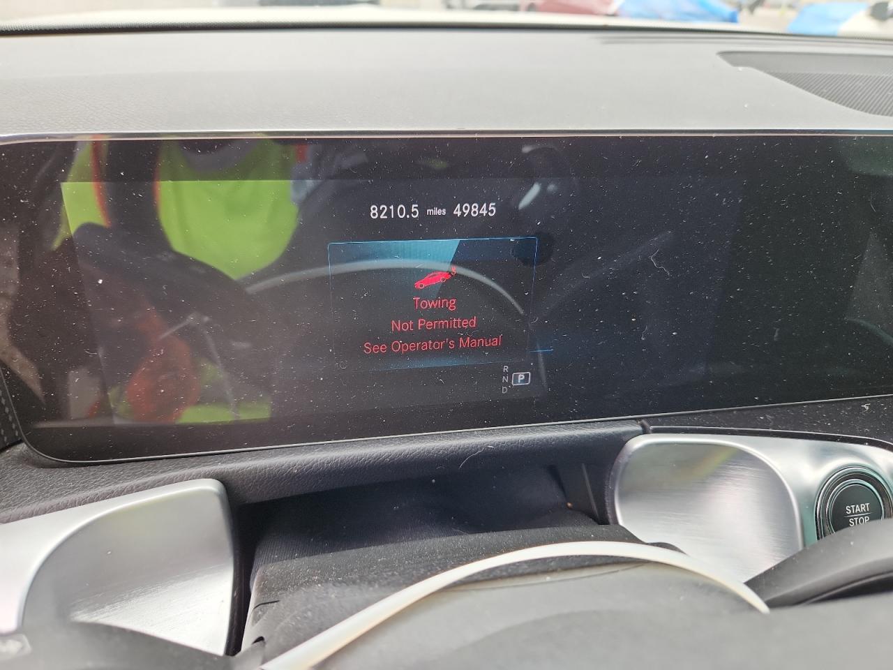 MERCEDES-BENZ EQB 300 4MATIC