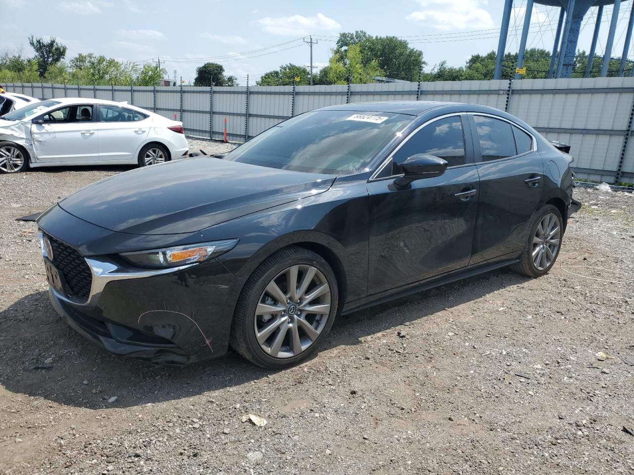 MAZDA 3 PREFERRED