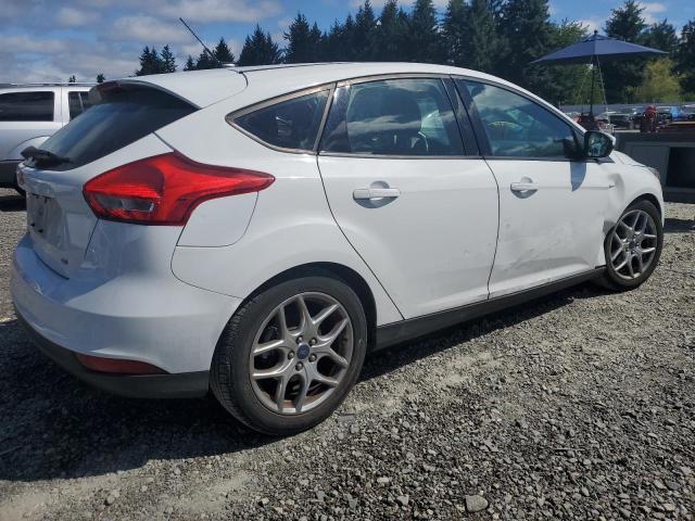 2015 FORD FOCUS SE 1FADP3K24FL318701