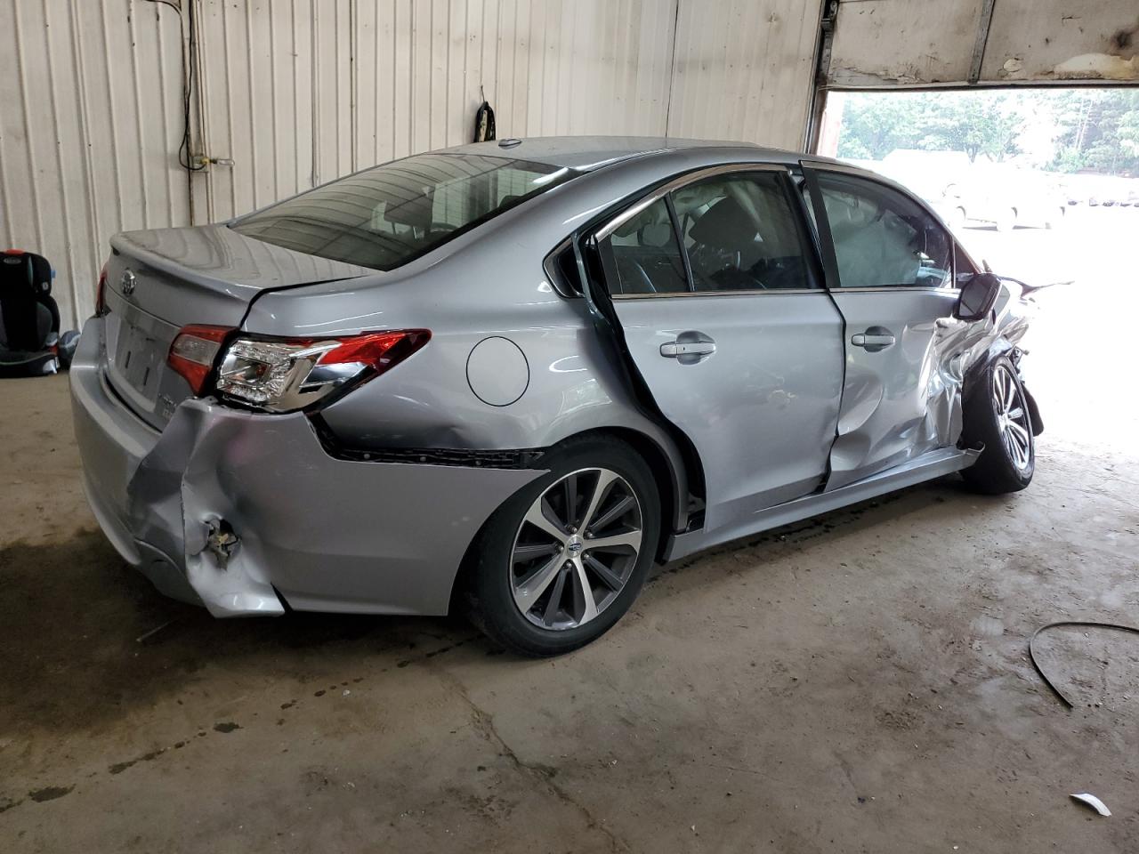 SUBARU LEGACY 2.5I LIMITED