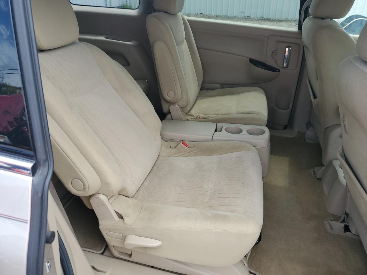 NISSAN QUEST S