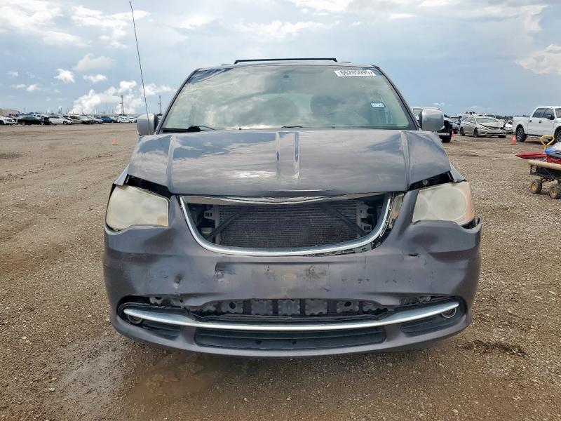 2015 CHRYSLER TOWN & COU 2C4RC1CG1FR514242
