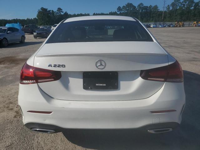 2021 MERCEDES-BENZ A 220 W1K3G4EB7MJ279091