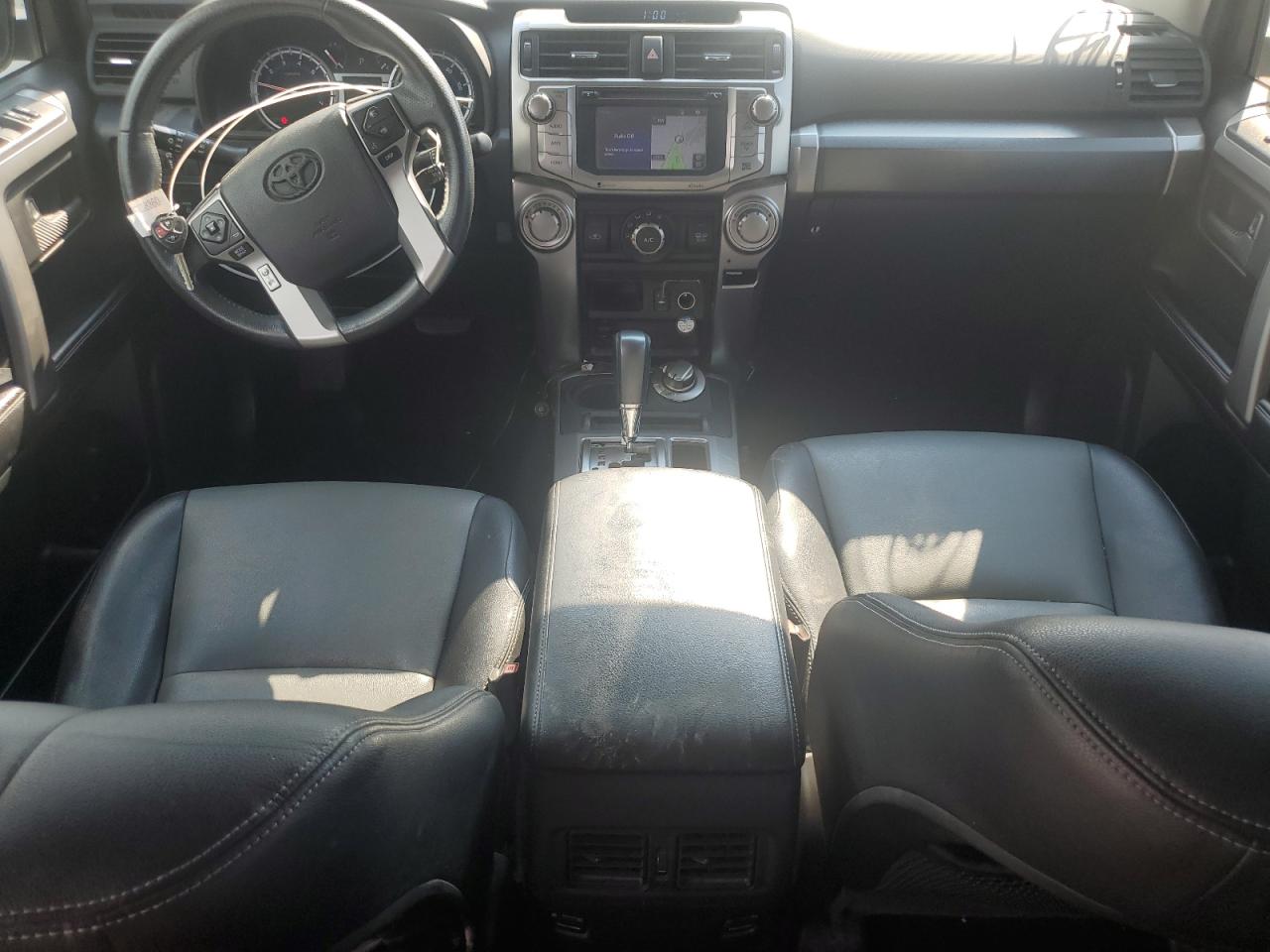 TOYOTA 4RUNNER SR5/SR5 PREMIUM