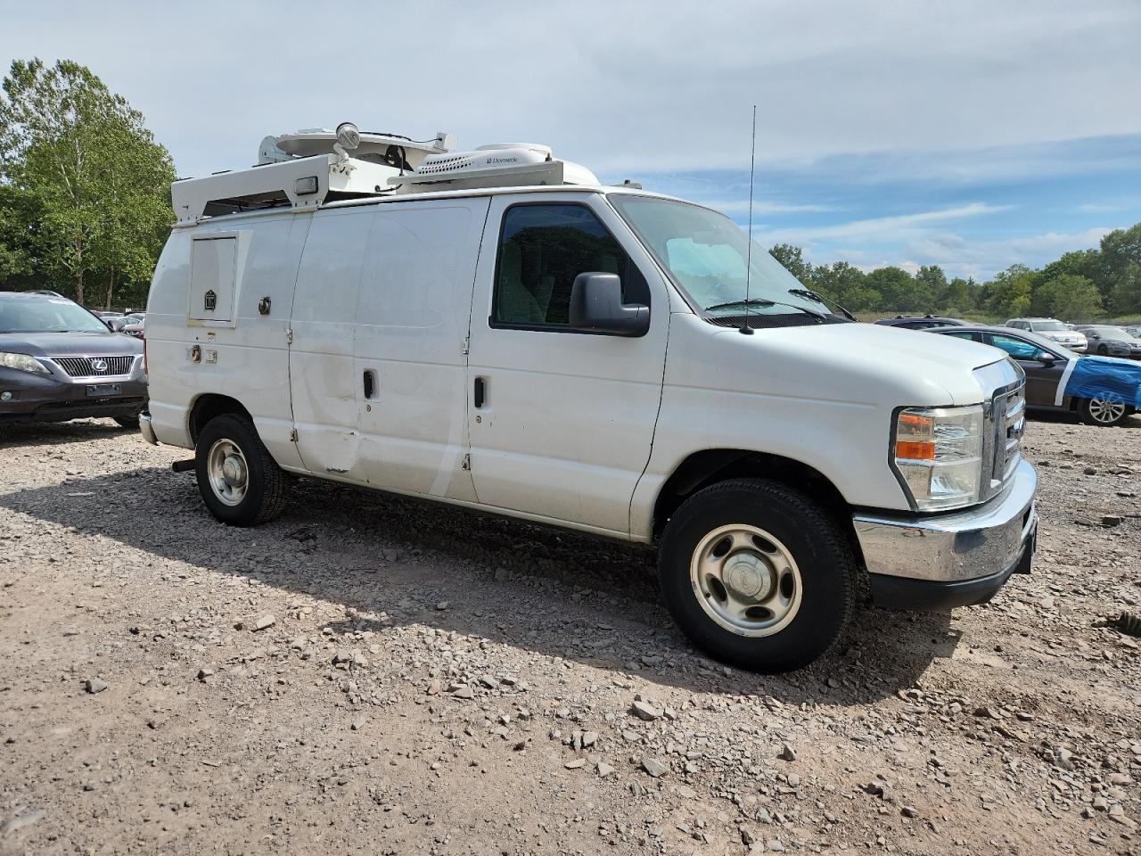 FORD ECONOLINE E350 SUPER DUTY VAN