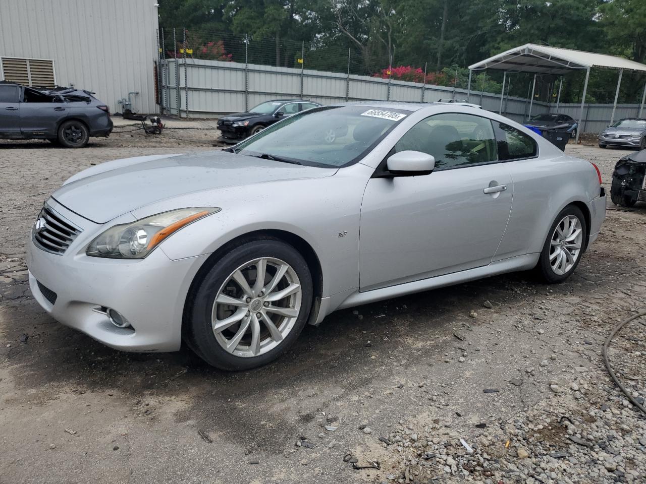 INFINITI Q60 JOURNEY