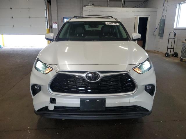 2022 TOYOTA HIGHLANDER 5TDGZRBH7NS172848