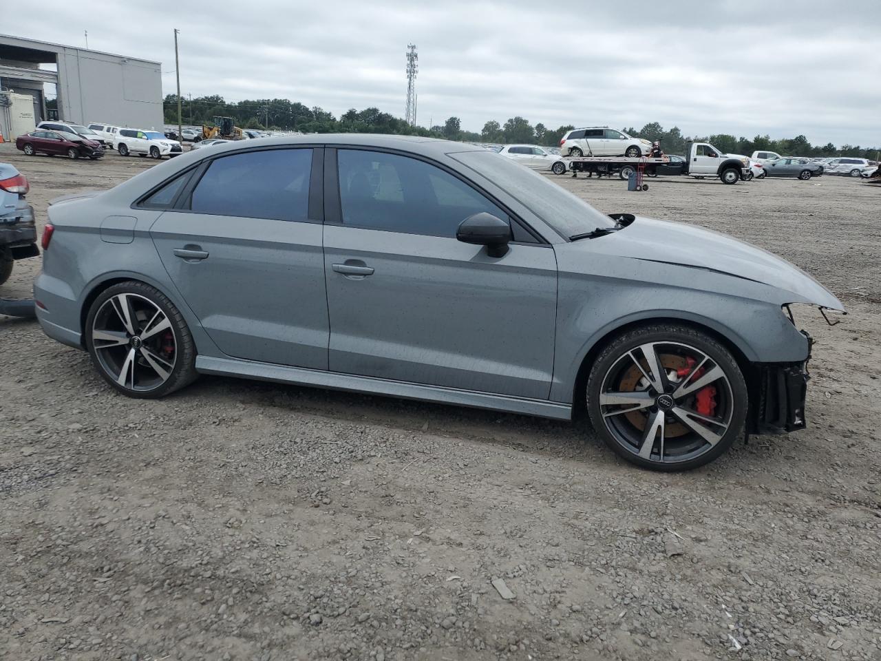 AUDI RS3