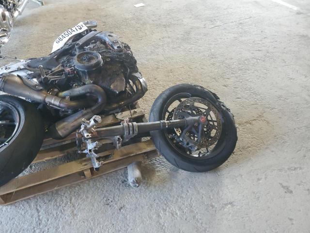 2024 DUCATI PANIGALE V ZDMDAGWW2RB008786