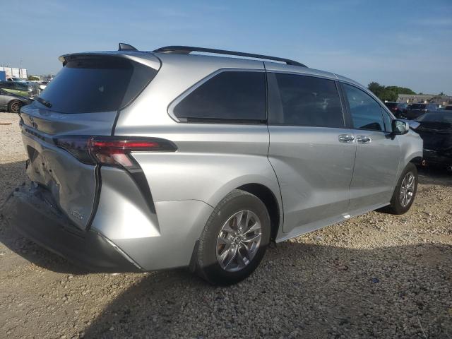 2024 TOYOTA SIENNA XLE 5TDYRKEC8RS201095