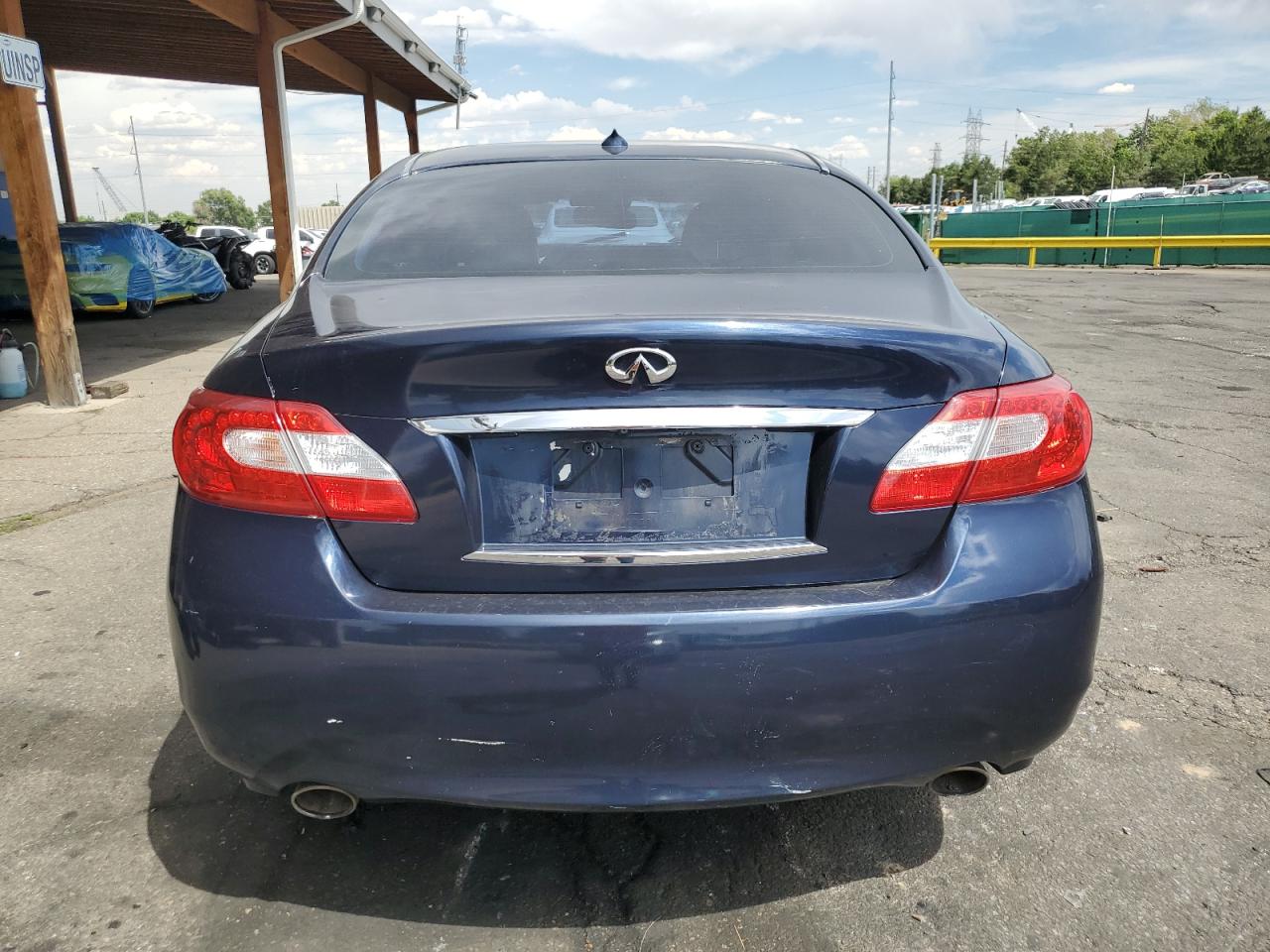 INFINITI M37