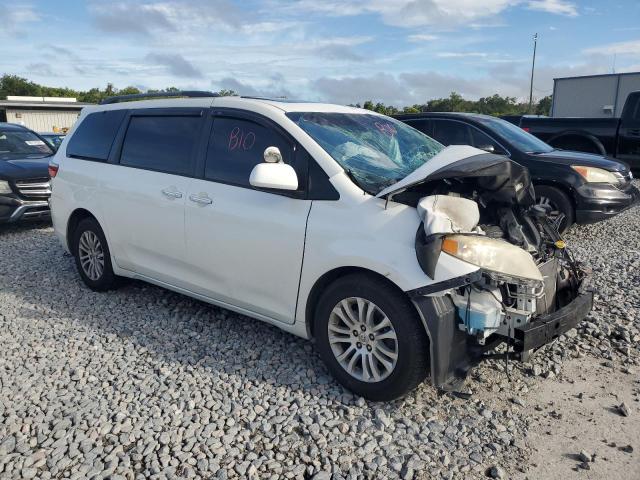 2016 TOYOTA SIENNA XLE 5TDYK3DC1GS751246