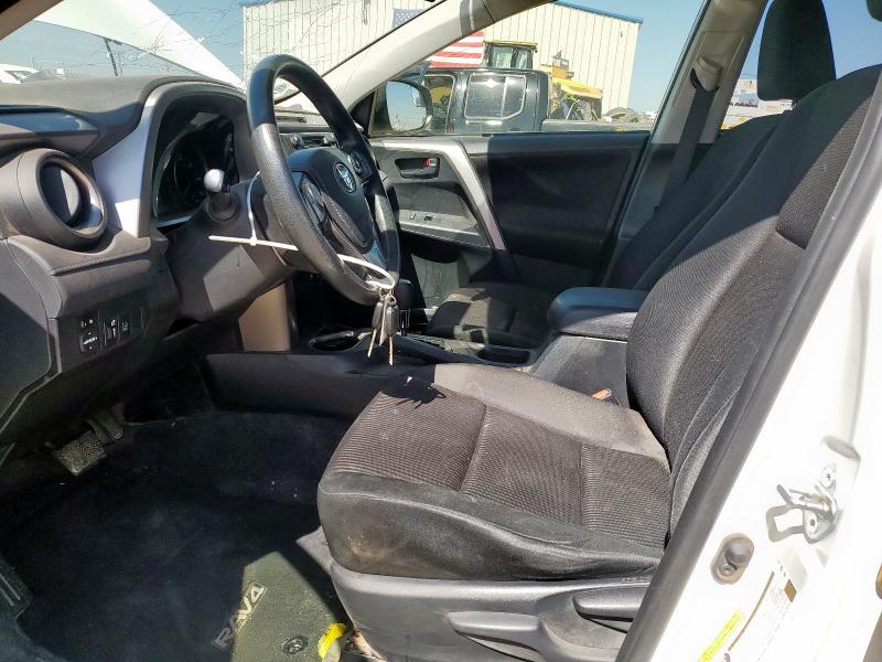 2018 TOYOTA RAV4 LE - JTMZFREV4JJ203130