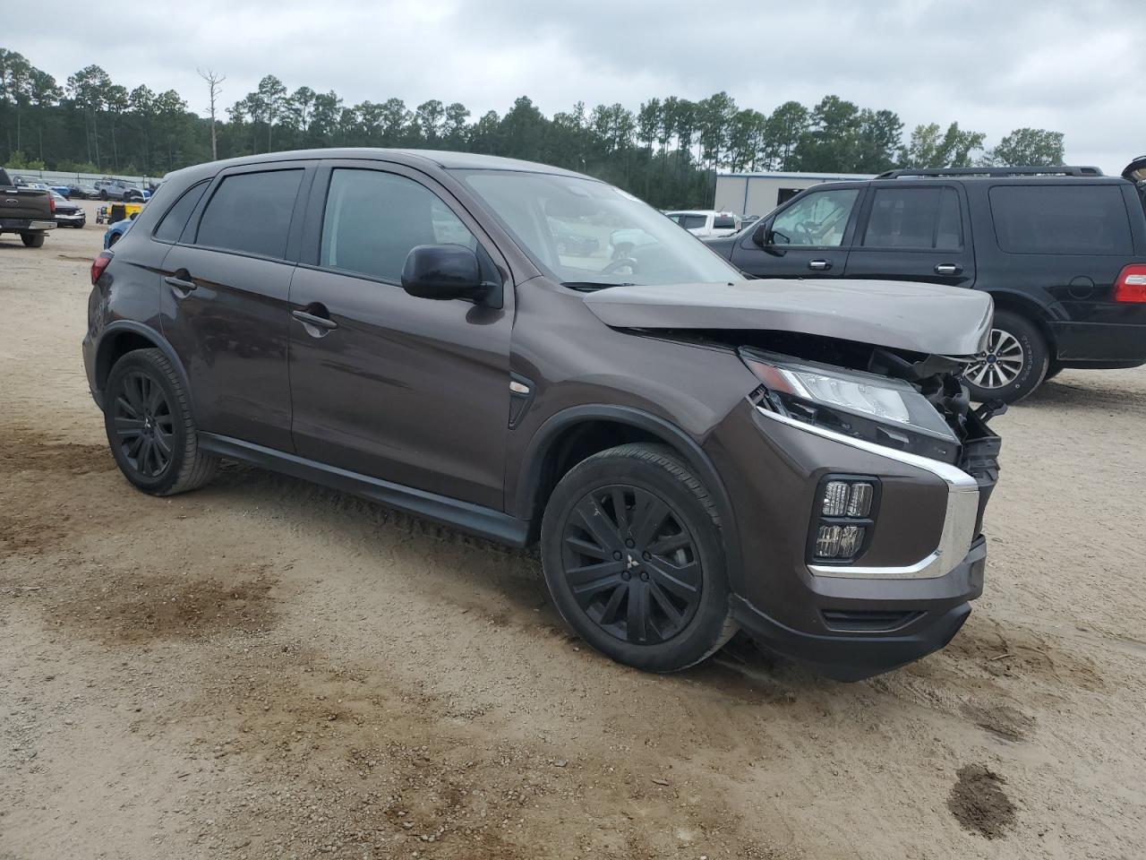 MITSUBISHI OUTLANDER S/SE