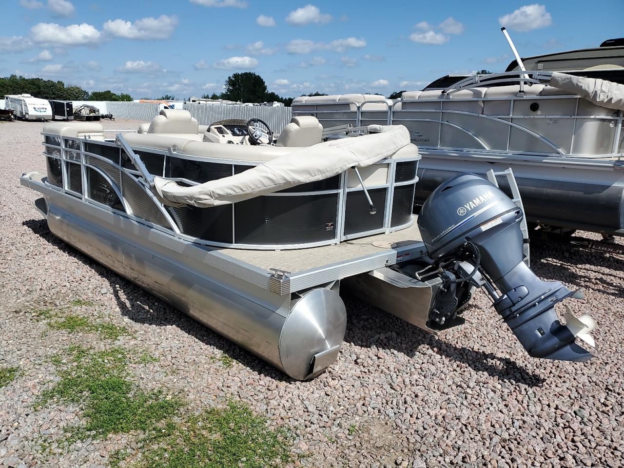 Lot #3226629780 2018 BENNINGTON MARINE PONTOON