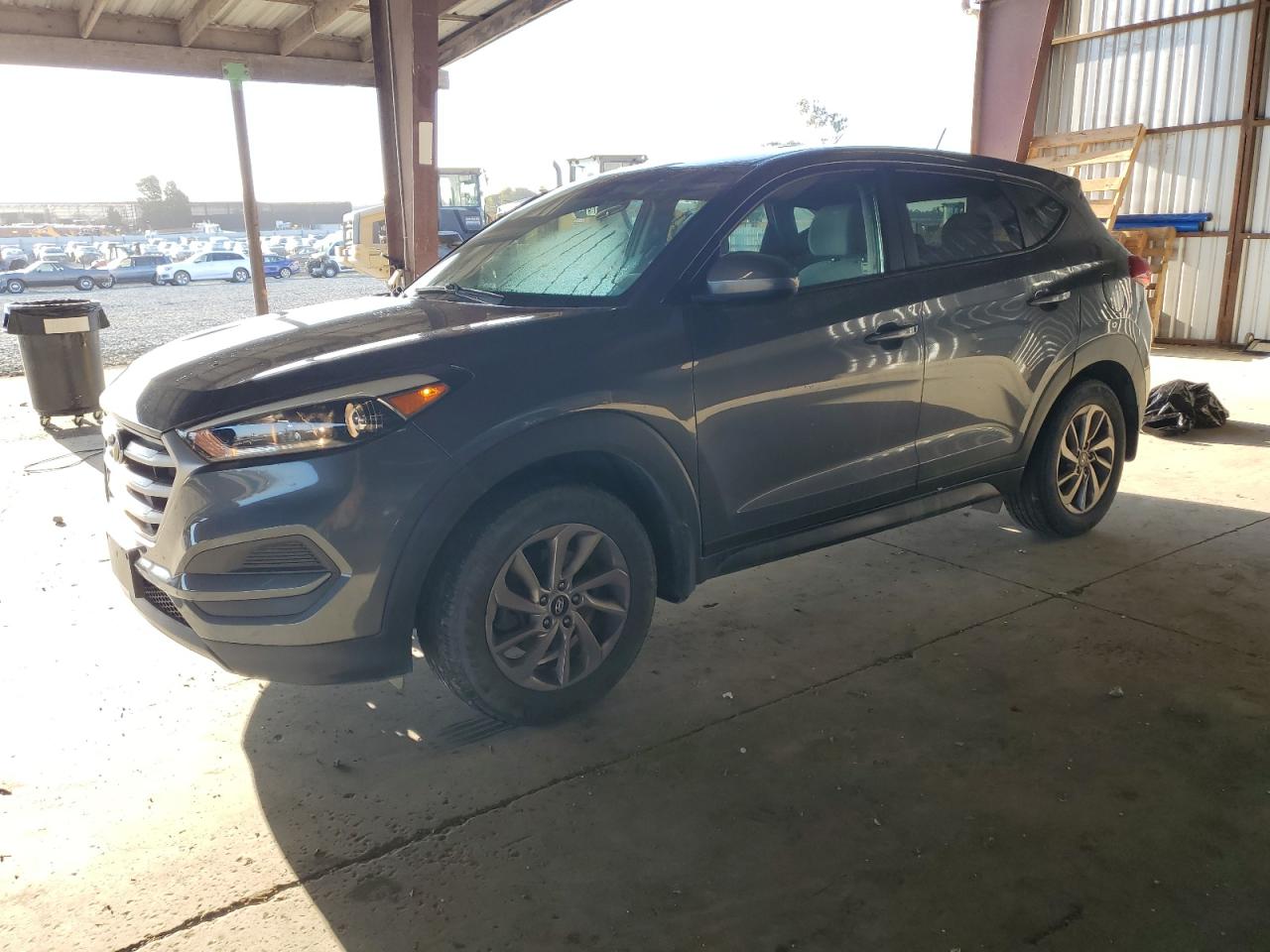 HYUNDAI TUCSON SE