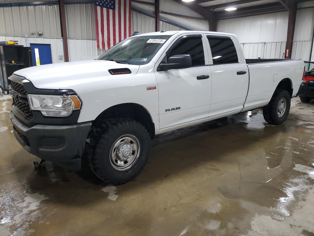 RAM 2500 TRADESMAN