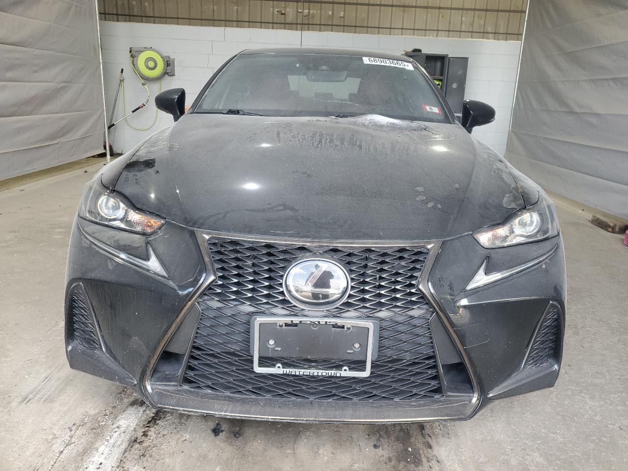 LEXUS IS 300