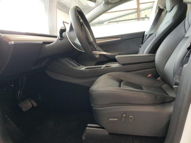 2024 TESLA MODEL Y 7SAYGDEE5RF185657