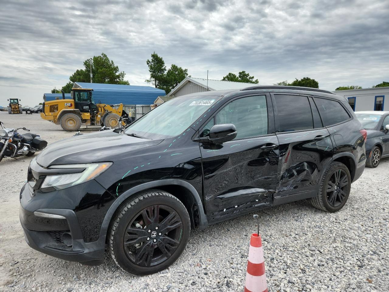 HONDA PILOT BLACK