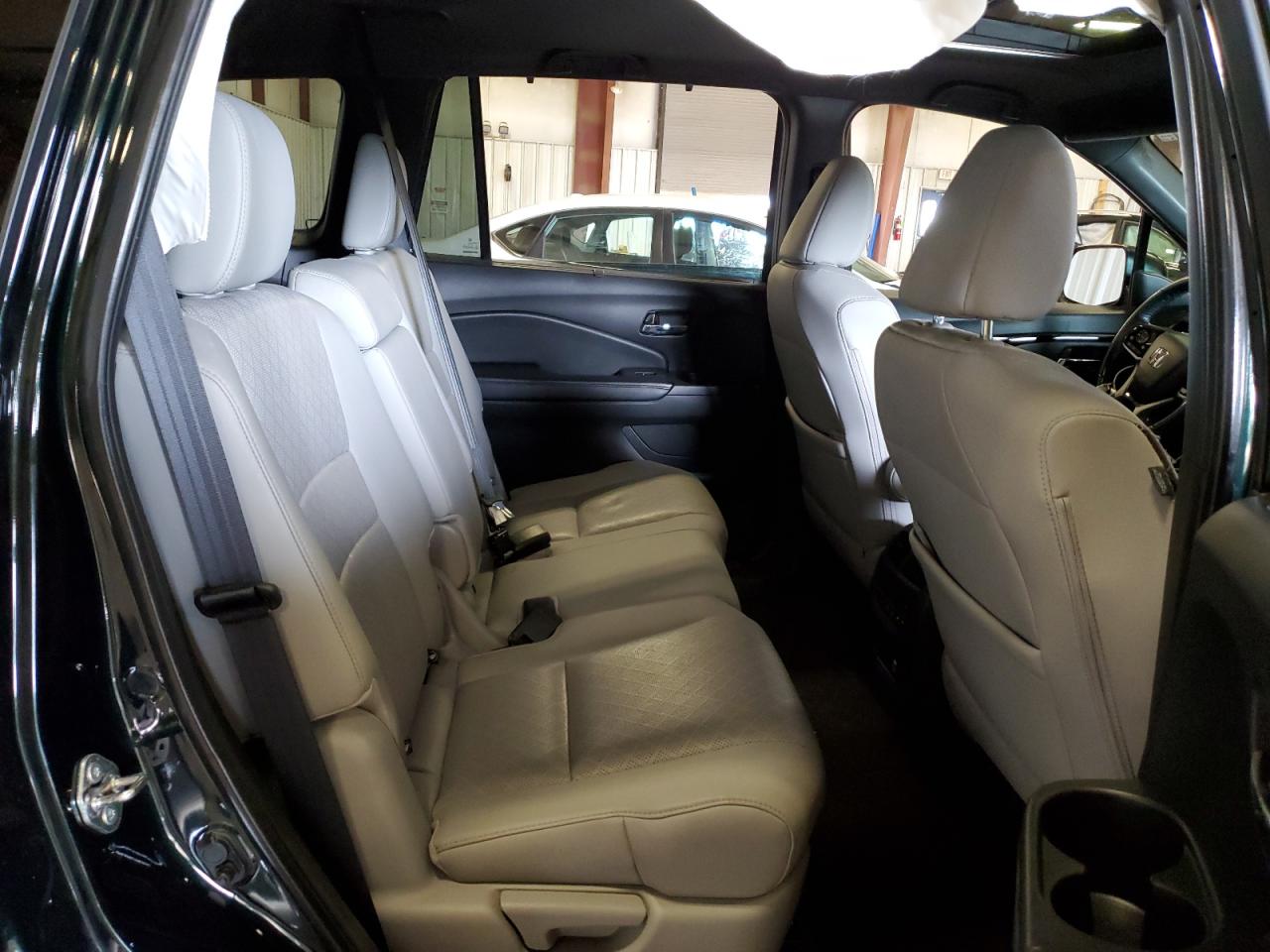 HONDA PASSPORT TOURING