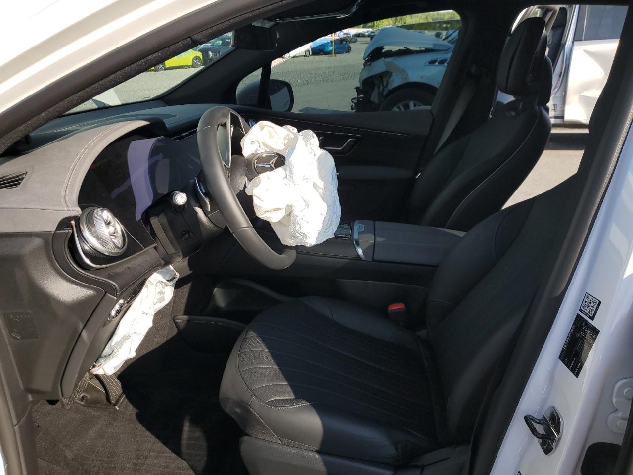 MERCEDES-BENZ EQS 450+