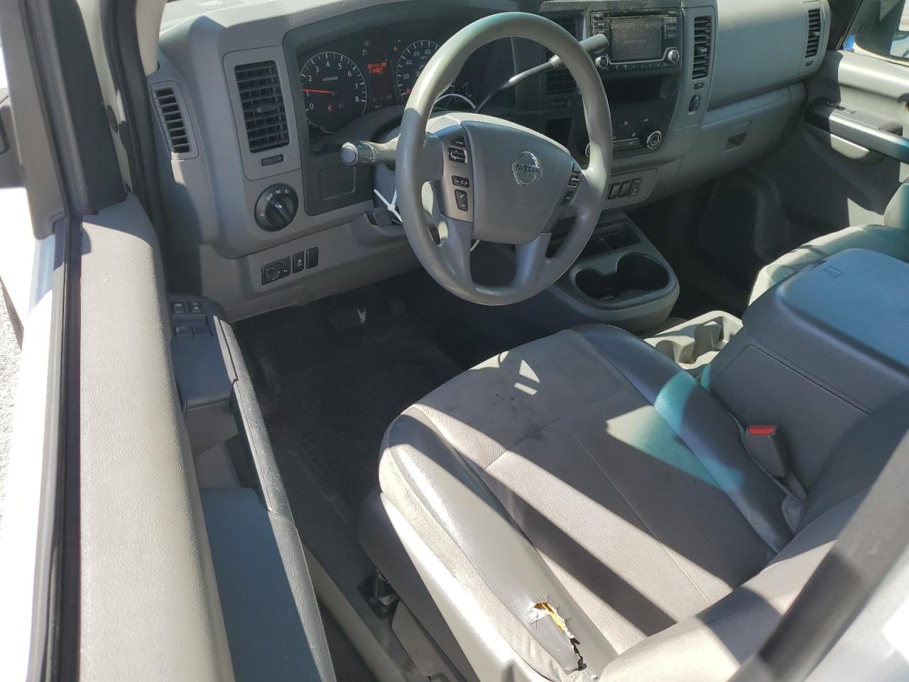 NISSAN NV2500 2500 S