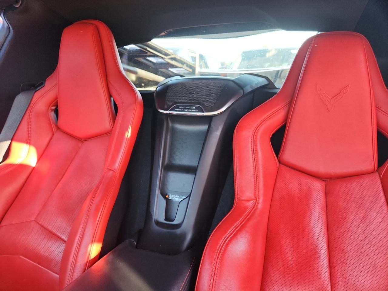 CHEVROLET CORVETTE STINGRAY 2LT