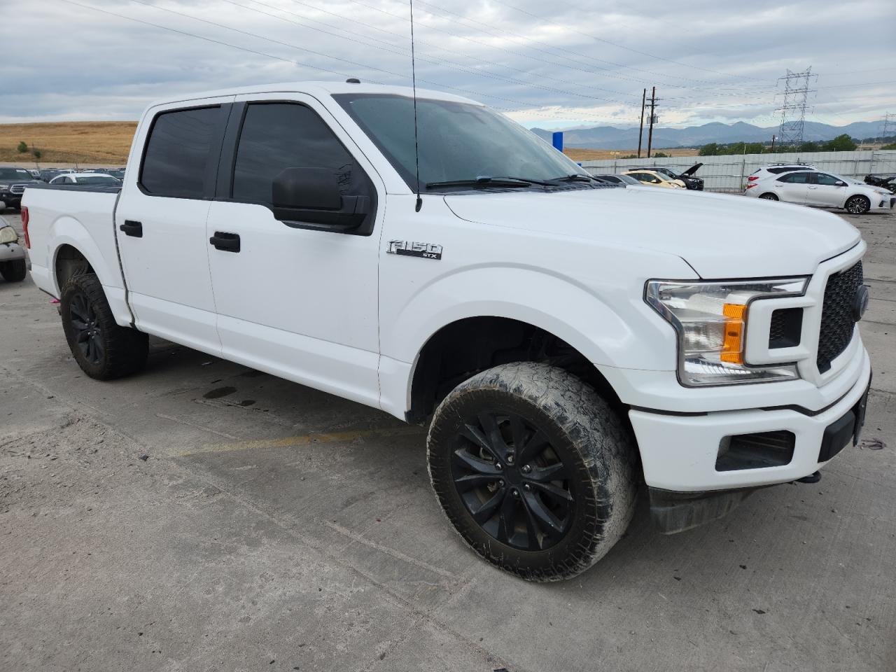 FORD F-150 SUPERCREW