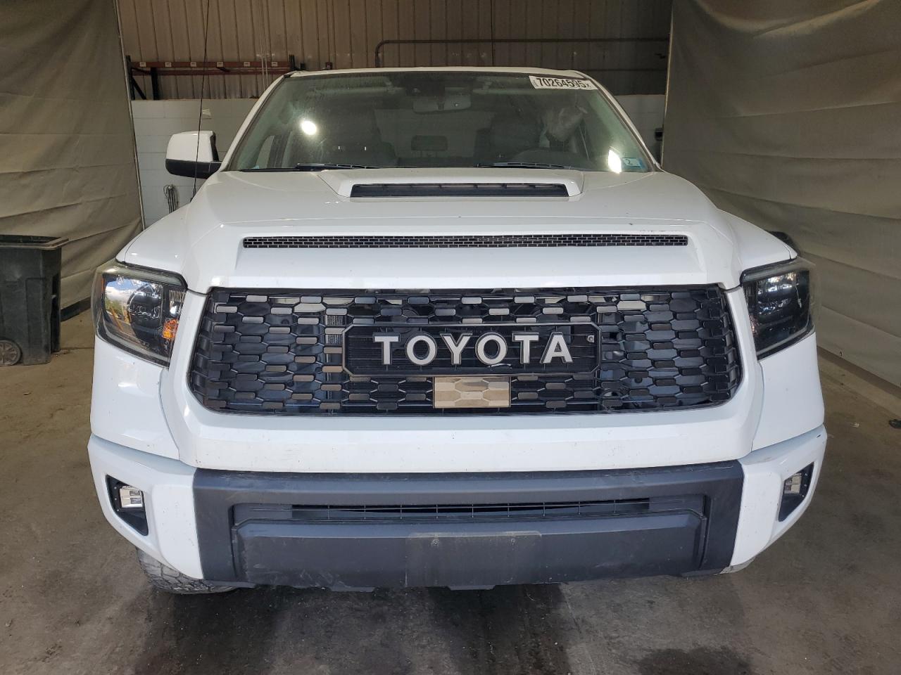 Lot #3318962958 2019 TOYOTA TUNDRA CRE