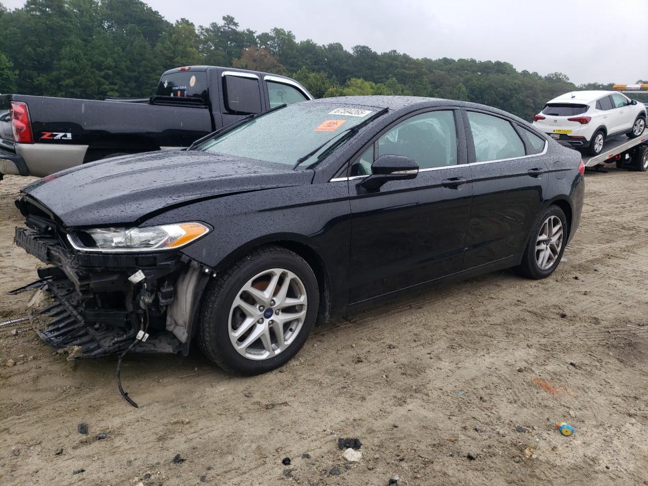 FORD FUSION SE