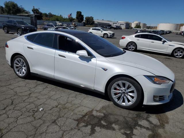2015 TESLA MODEL S 85D 5YJSA1H24FF084903