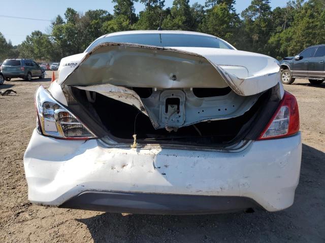 2015 NISSAN VERSA S 3N1CN7AP2FL886470