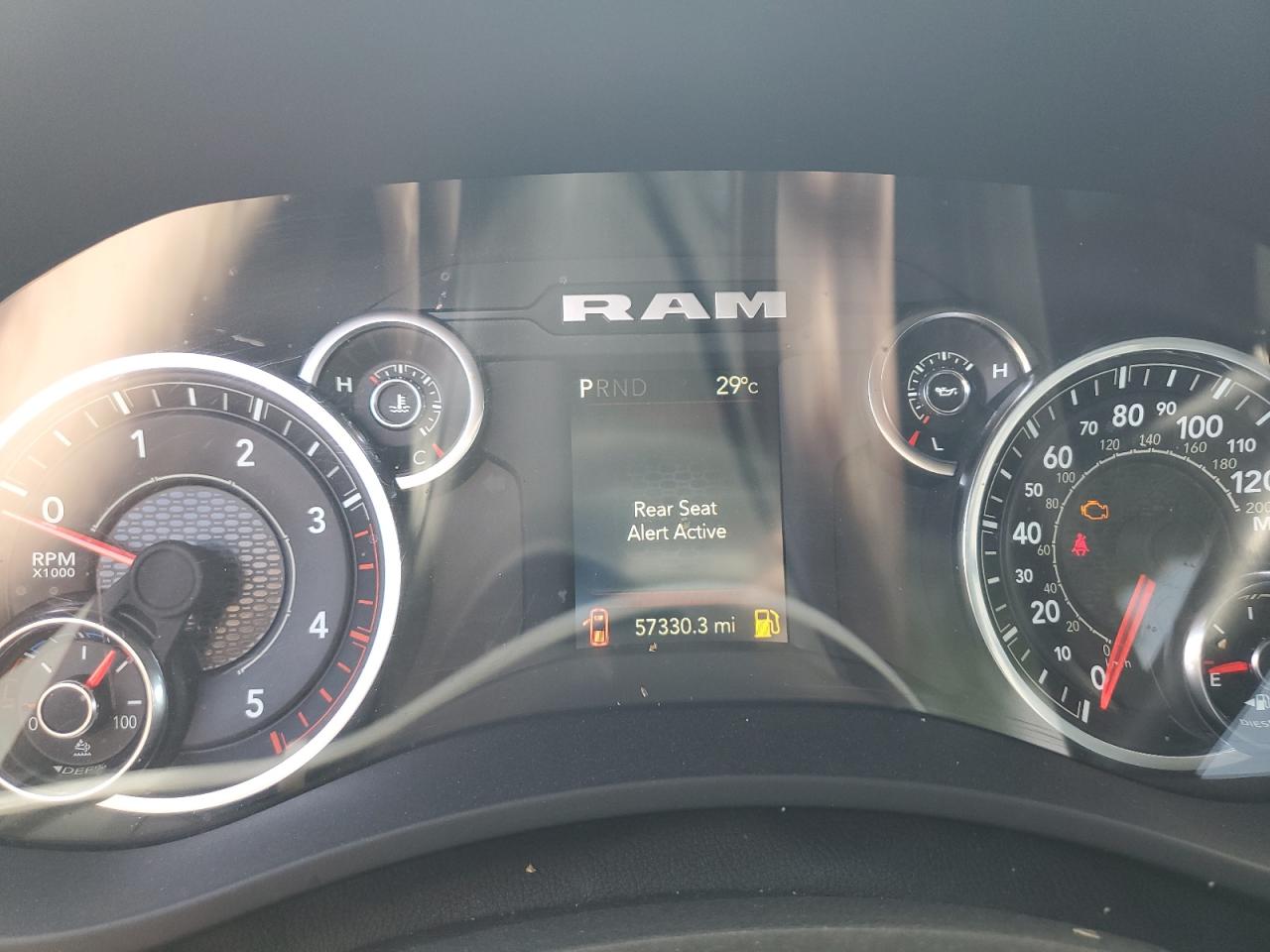 RAM 3500 TRADESMAN