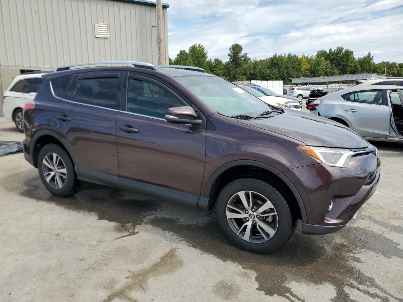 TOYOTA RAV4 XLE