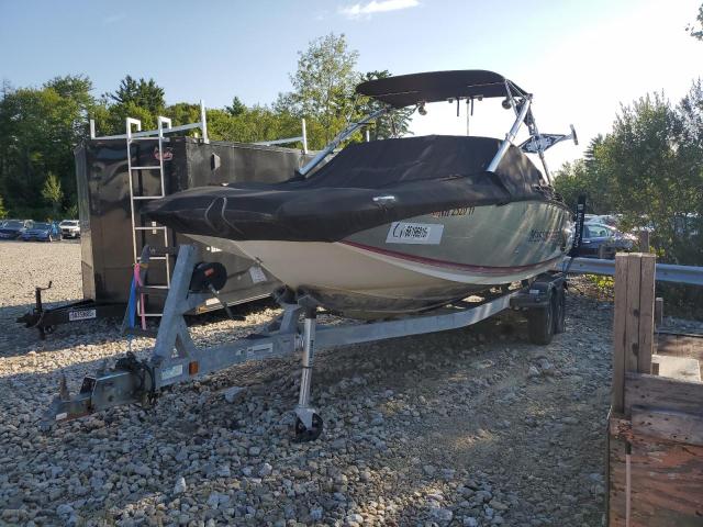 MASTERCRAFT BOAT 2010 MBCDHCZ2A010 photo #3