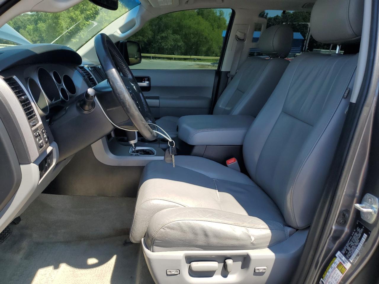 TOYOTA SEQUOIA LIMITED