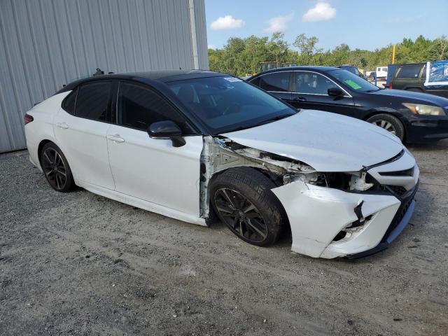 2019 TOYOTA CAMRY XSE 4T1B61HK0KU188691