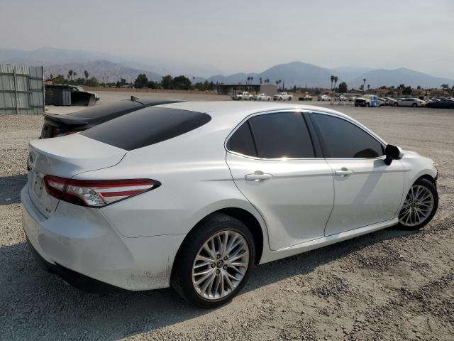 2018 TOYOTA CAMRY L 4T1B11HK1JU016666