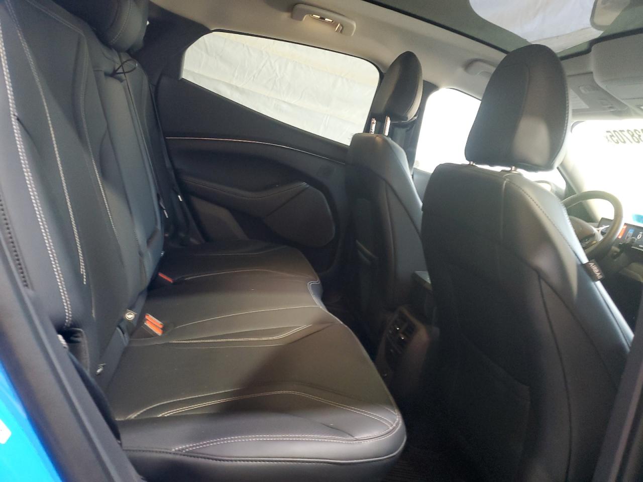 FORD MUSTANG PREMIUM