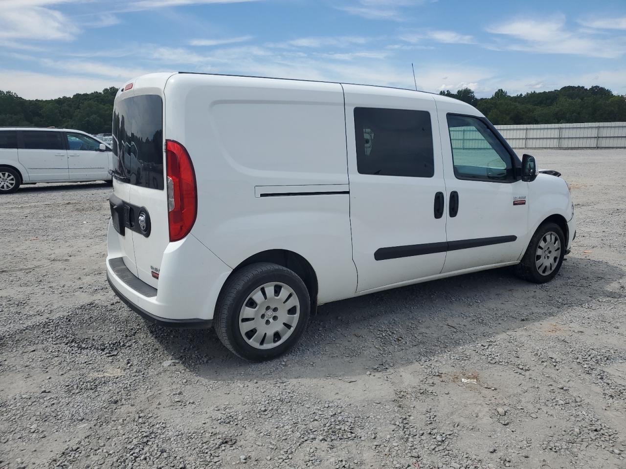 RAM PROMASTER SLT