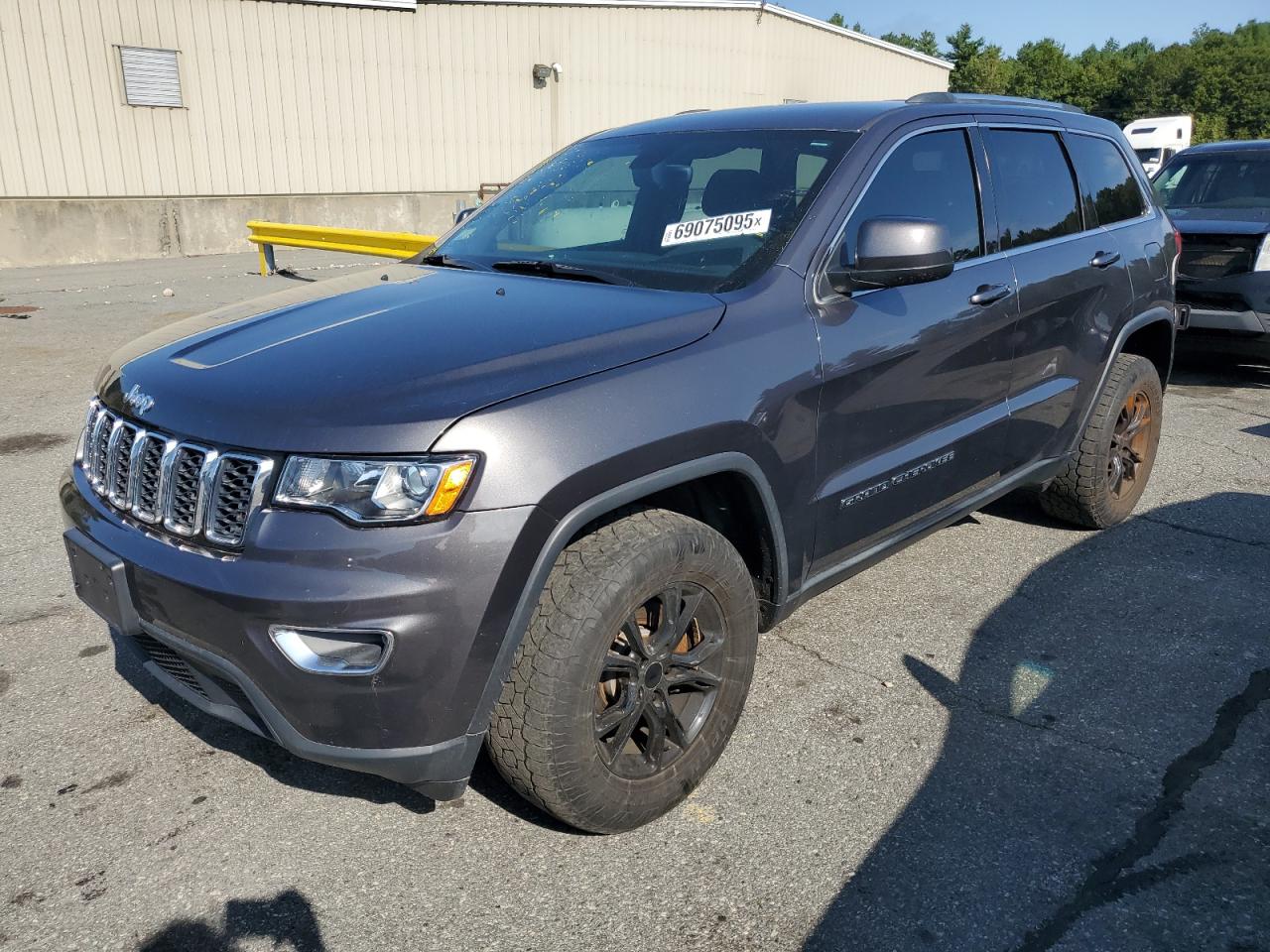 JEEP GRAND CHEROKEE LAREDO