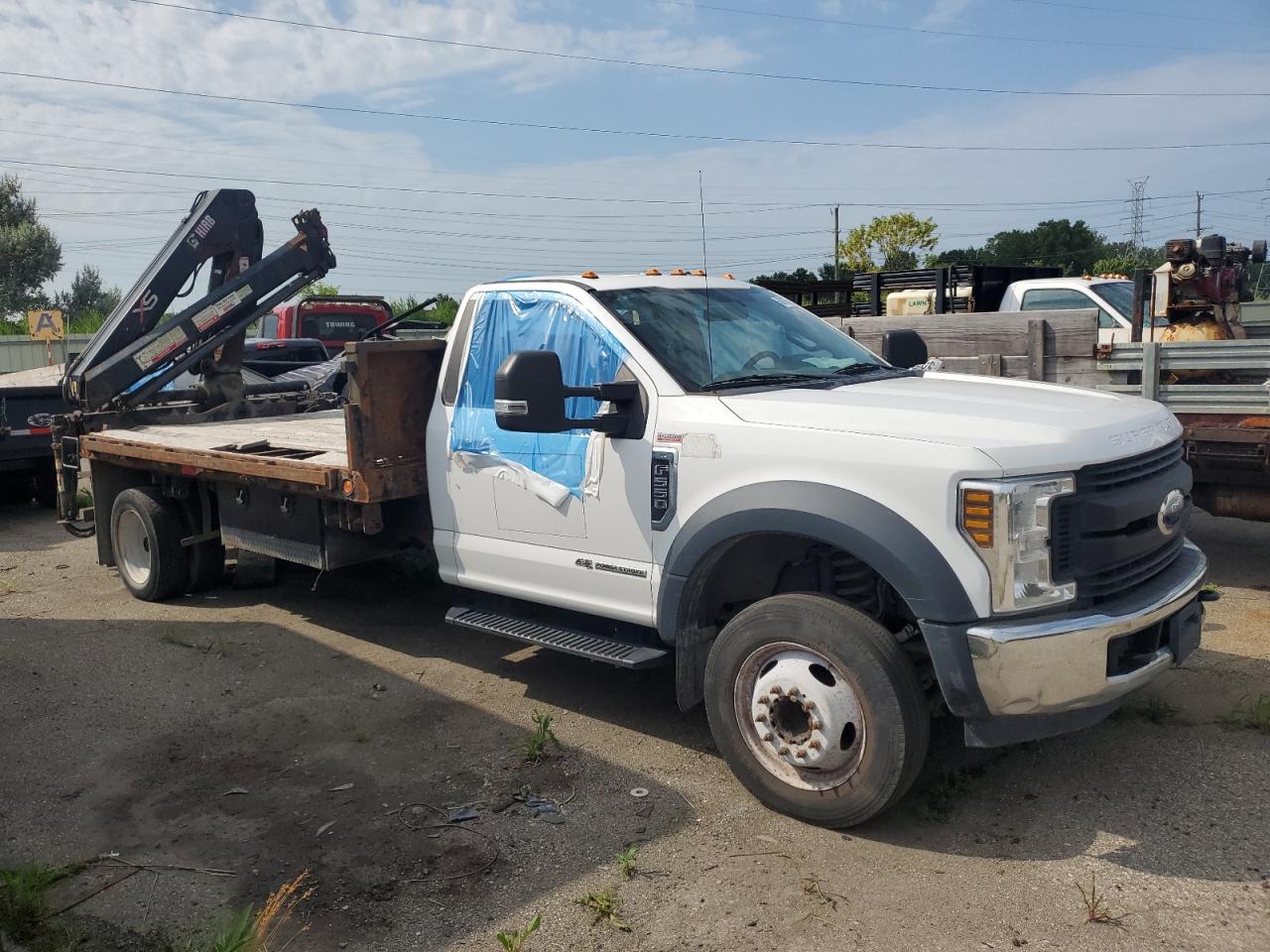 FORD F-550 SUPER DUTY