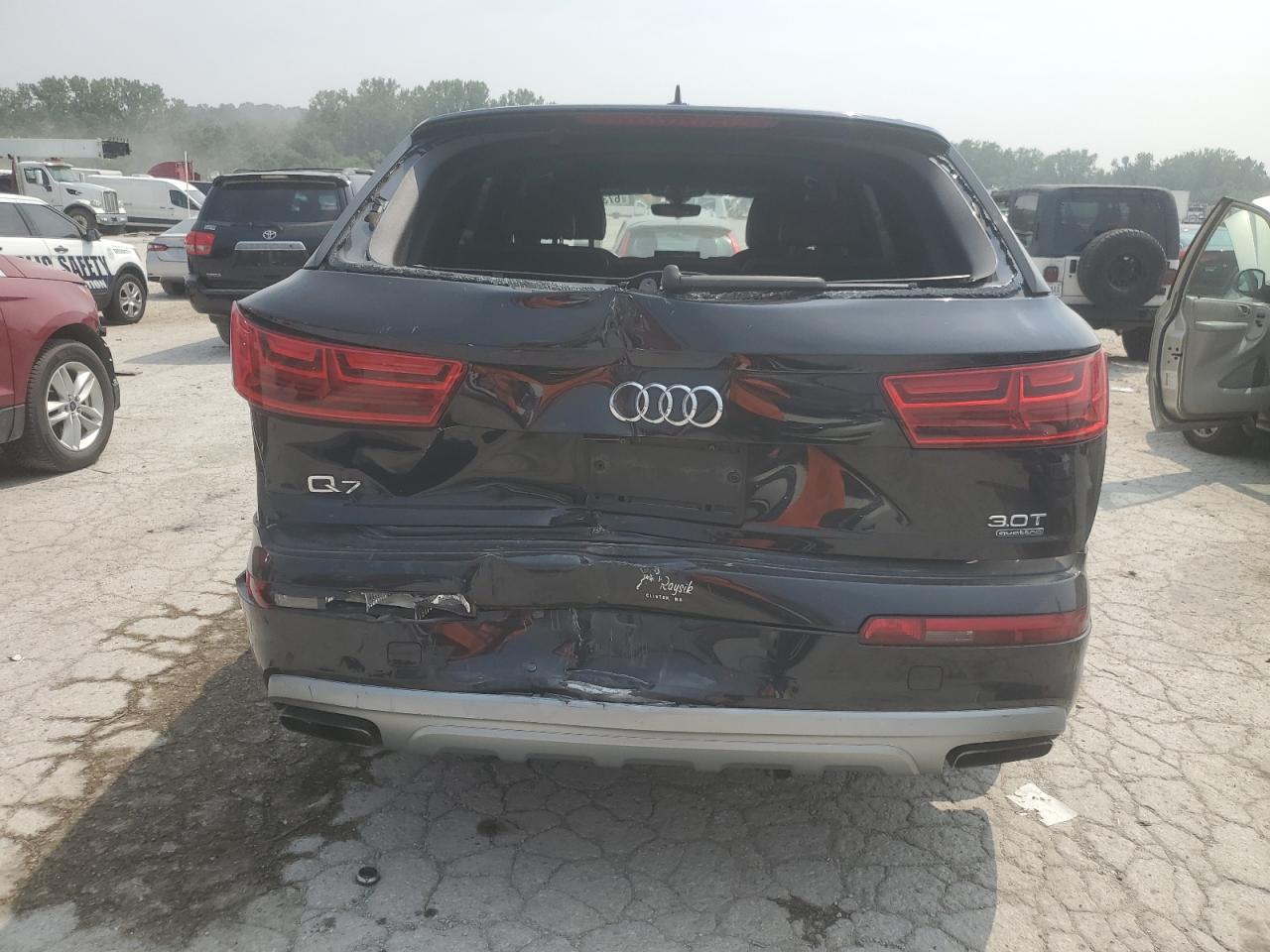 AUDI Q7 PREMIUM PLUS