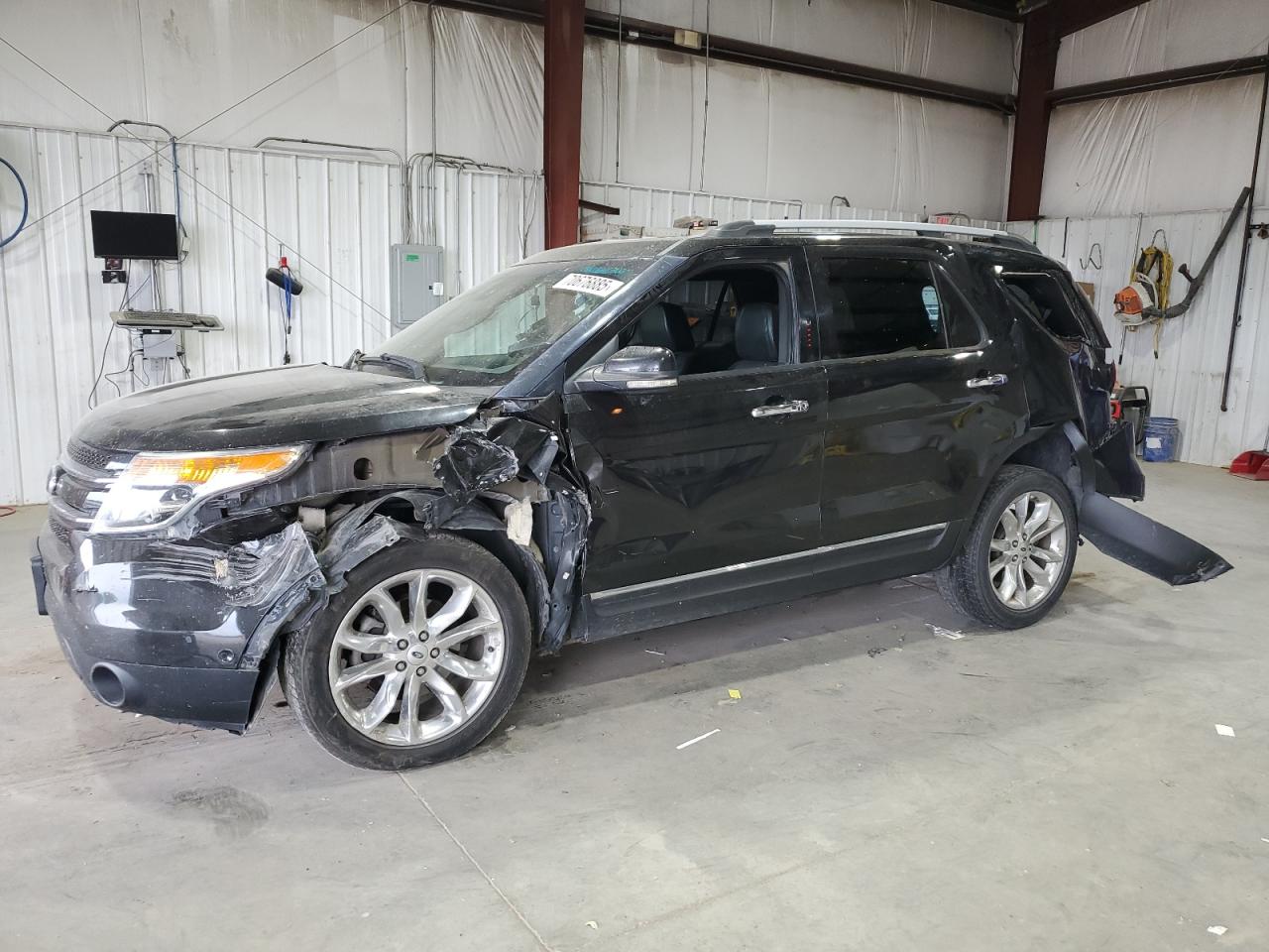 FORD EXPLORER LIMITED