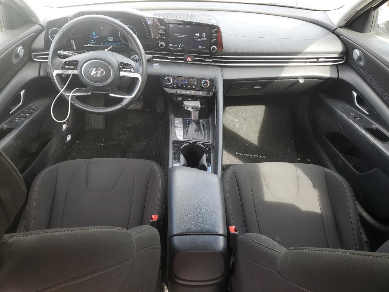 Lot #3316084222 2022 HYUNDAI ELANTRA SE